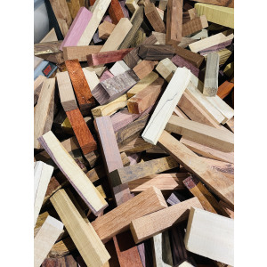 Assorted wood seconds and cut offs - 1 kg bag (Limited quantities!)